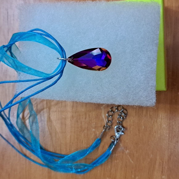 Summer Nights Crystal Marquise Necklace - Picture 5 of 6